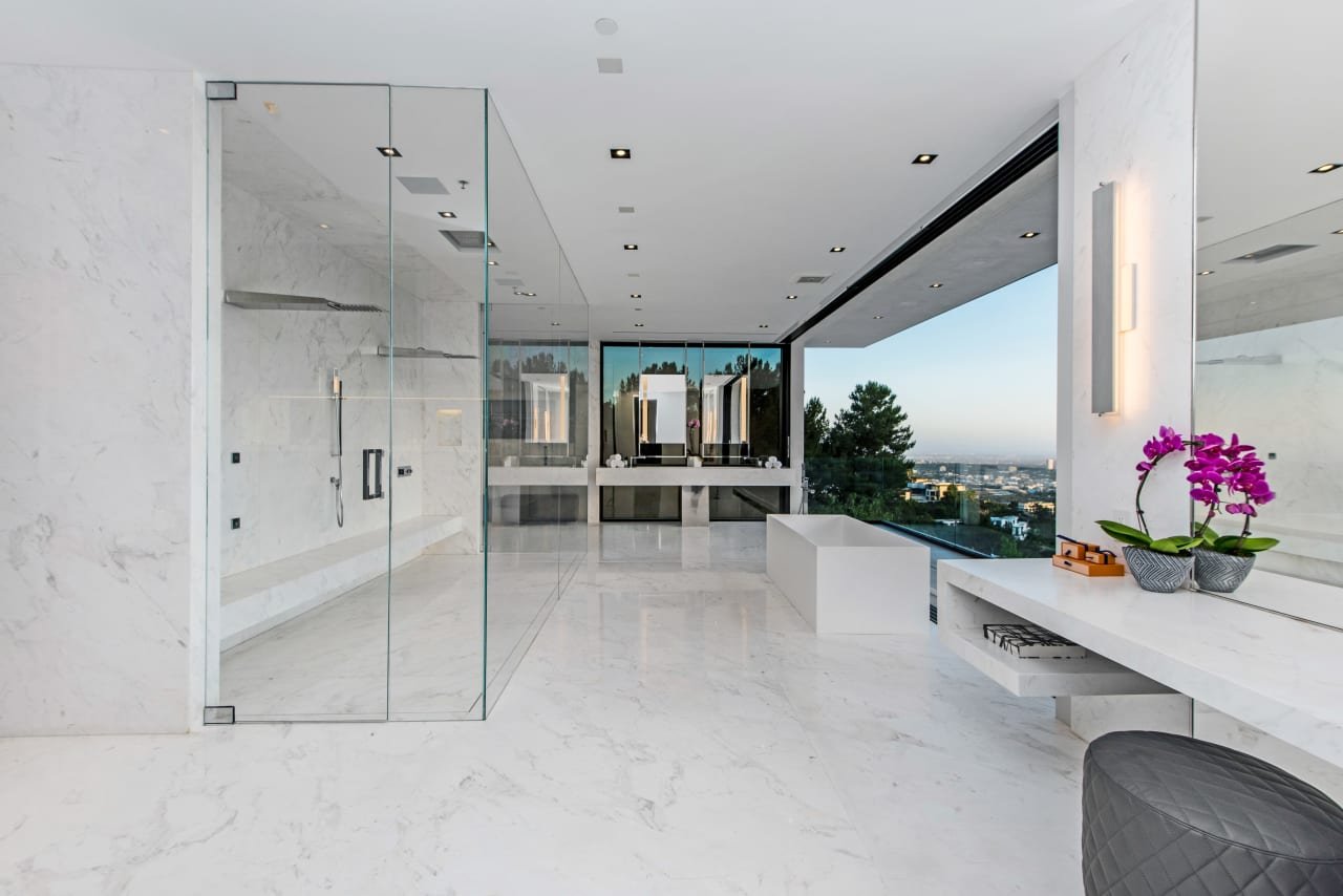 Doheny House